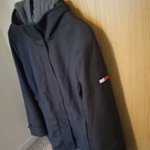 Brand new! L Tommy Hilfiger jacket & sweater combo - Picture 3 of 4